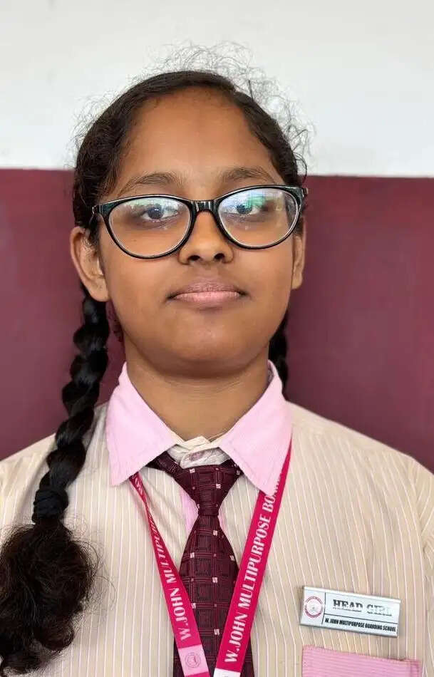 मल्टीपर्स बोर्डिंग स्कूल की अनुश्री ने बढाया स्कूल का मान-सम्मान