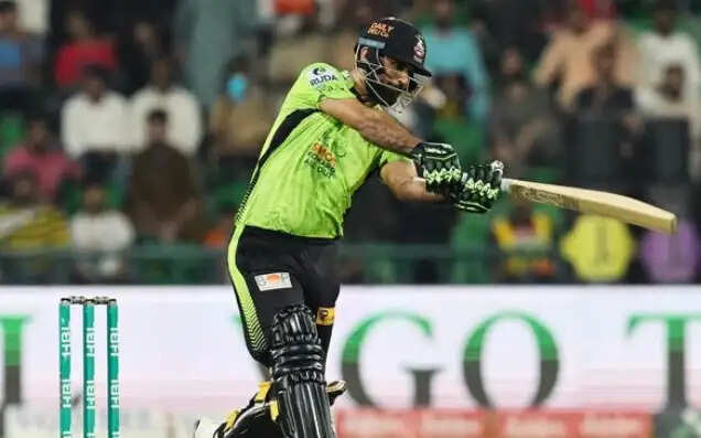 पीएसएल में बॉल टेम्परिंग विवाद: फखर जमान ने आरोपों से किया इनकार, 48 घंटे में आएगा फैसला