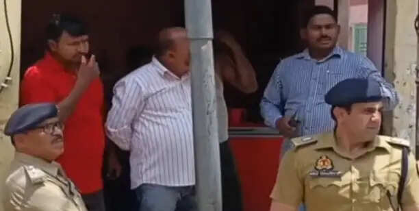 बीज व्यापारी के कर्मचारी से 10 लाख की लूट, लुटेरों में युवती भी शामिल