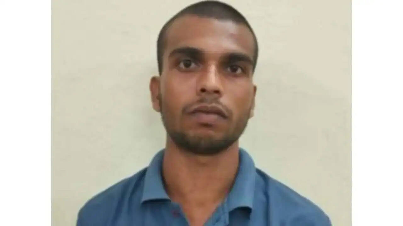 पाकिस्तान मूल के सोशल मीडिया खातों से संपर्क का आरोप, कर्नाटक के कलबुर्गी में युवक गिरफ्तार
