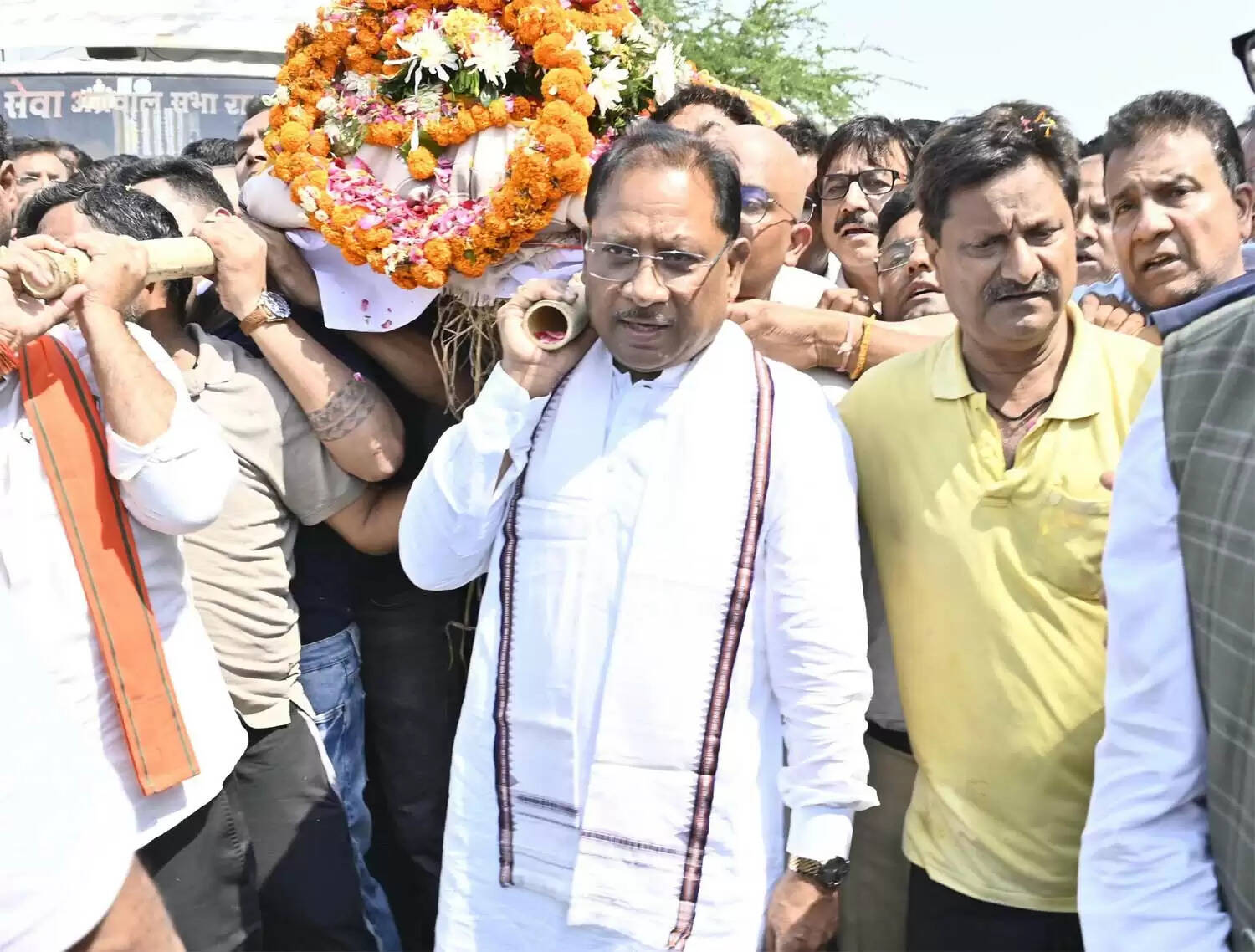 (अपडेट)&nbsp;&nbsp;आतंकवादियों की कायराना हरकत से छत्तीसगढ़&nbsp;ने अपना बेटा खोया&nbsp;: मुख्यमंत्री