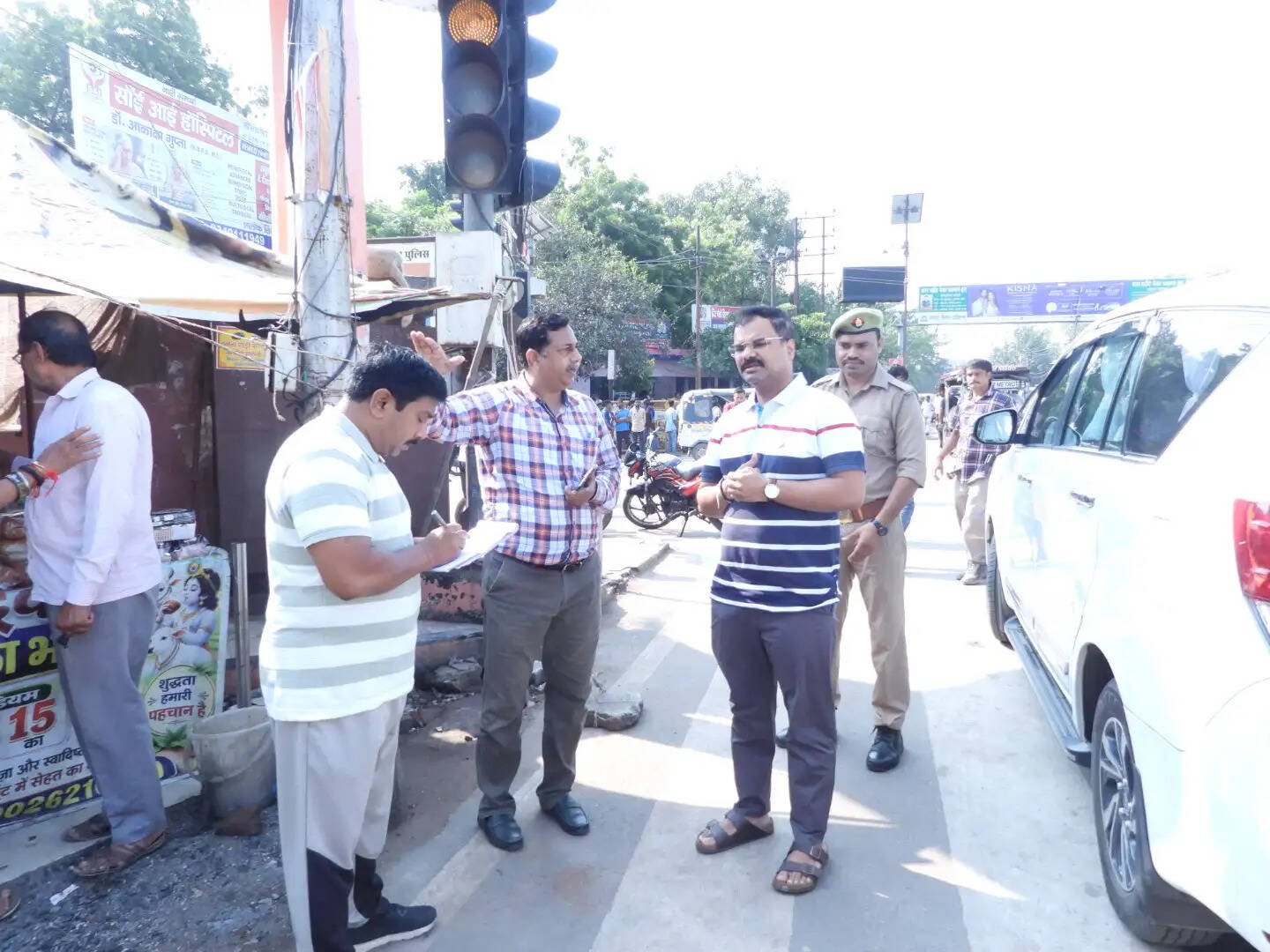 सेवा संकल्प अभियान में 120 किमी सड़कों की सफाई, 350 मीट्रिक टन कूड़ा उठाया गया : अर्पित उपाध्याय