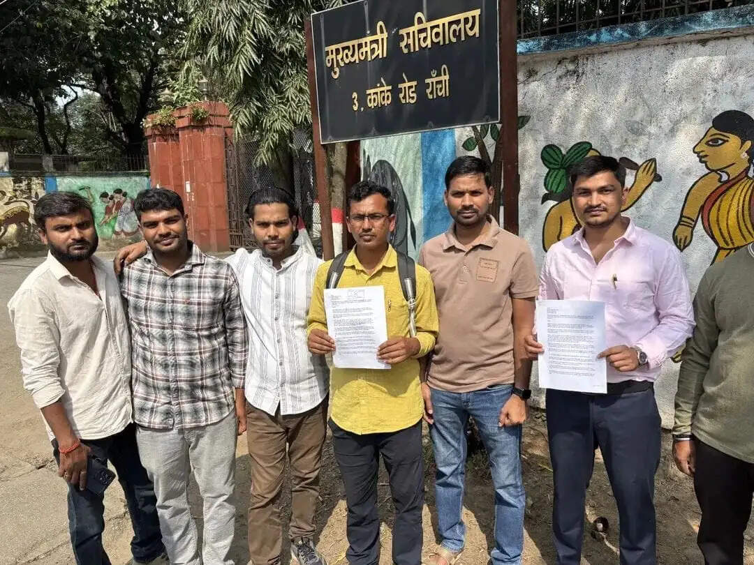 मंच ने सहायक कारापाल भर्ती में दौड़ की समय सीमा काे लेकर साैंपा ज्ञापन