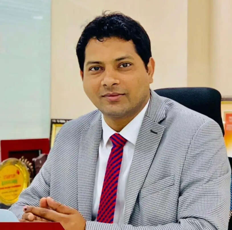 पाकिस्तान और भारत के बीच परमाणु युद्ध: भू-राजनीति का एक बदलता आयाम - संभावनाएं, चुनौतियां, और परिणाम