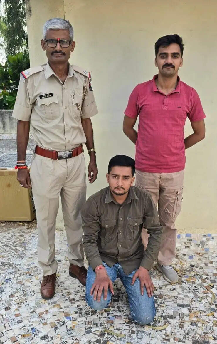 डूंगरपुर में फर्जी एस्कॉर्ट सर्विस के नाम पर ठगी करने वाला गिरफ्तार