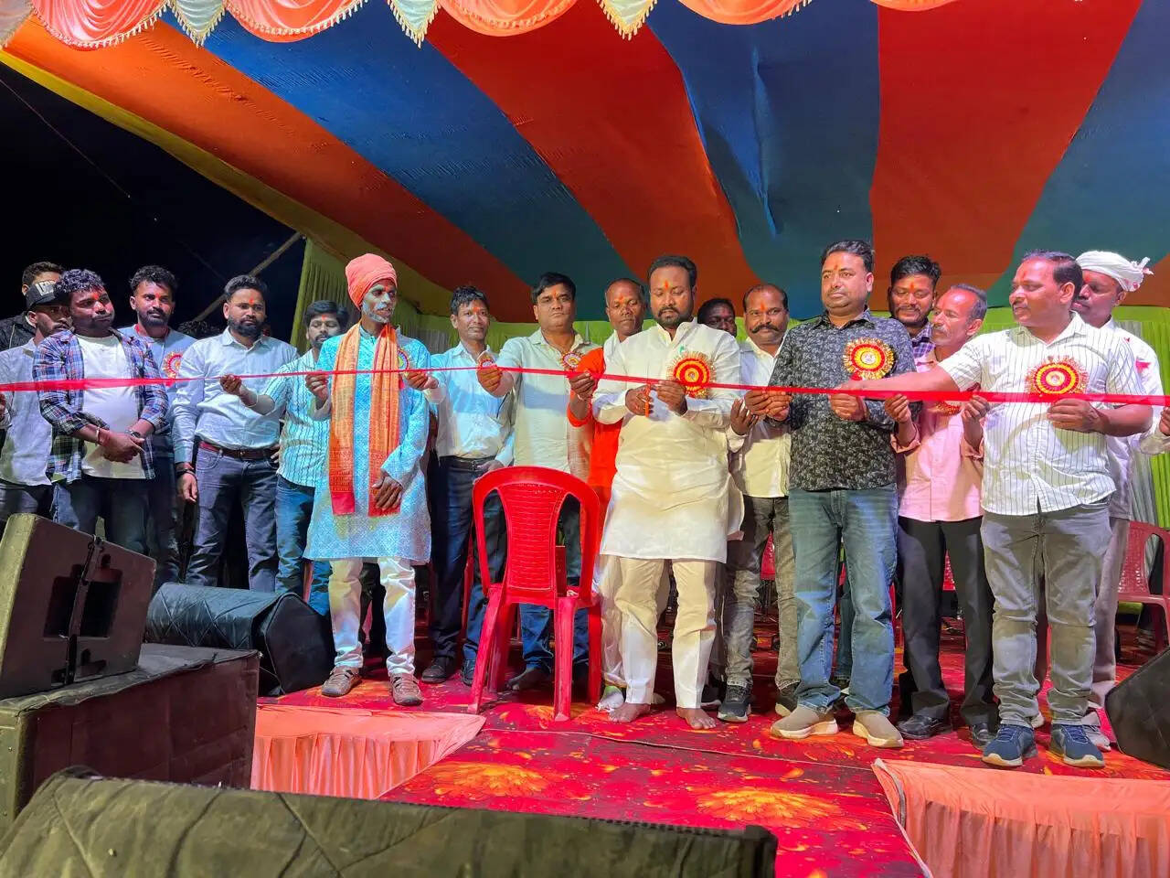 बेडो के टेरो गांव में तीन दिवसीय मंडा पूजा संपन्न, नागपुरी सांस्कृतिक कार्यक्रम ने बांधा समां