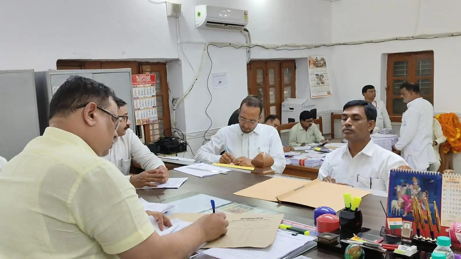 शिक्षक निर्वाचन के नामांकन में सुरक्षा व्यवस्था रही चाक-चौबंद
