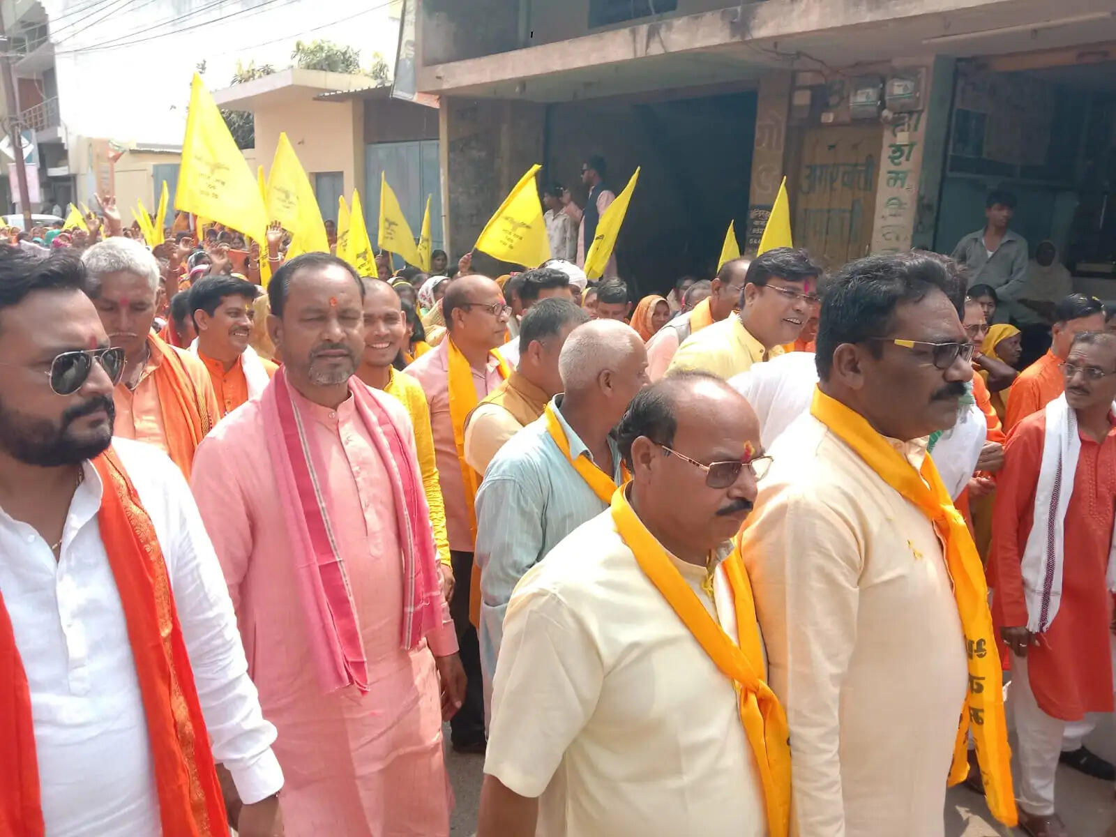 कर्मा जयंती महोत्सव पर निकाली गई भव्य शोभायात्रा