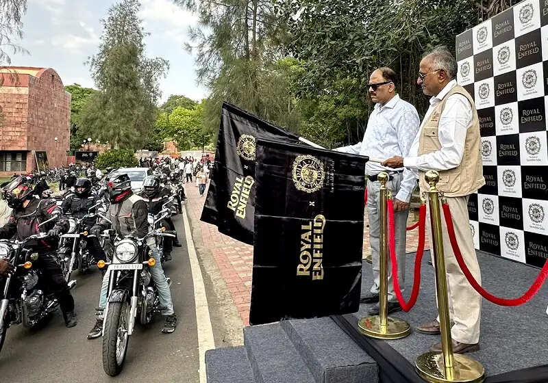 मप्र में एडवेंचर टूरिज्म को बढ़ावा देने के लिए रोमांच के सफर पर निकले 22 राइडर्स