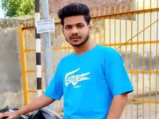 फरीदाबाद : सडक़ हादसे में 23 वर्षीय युवक की मौत