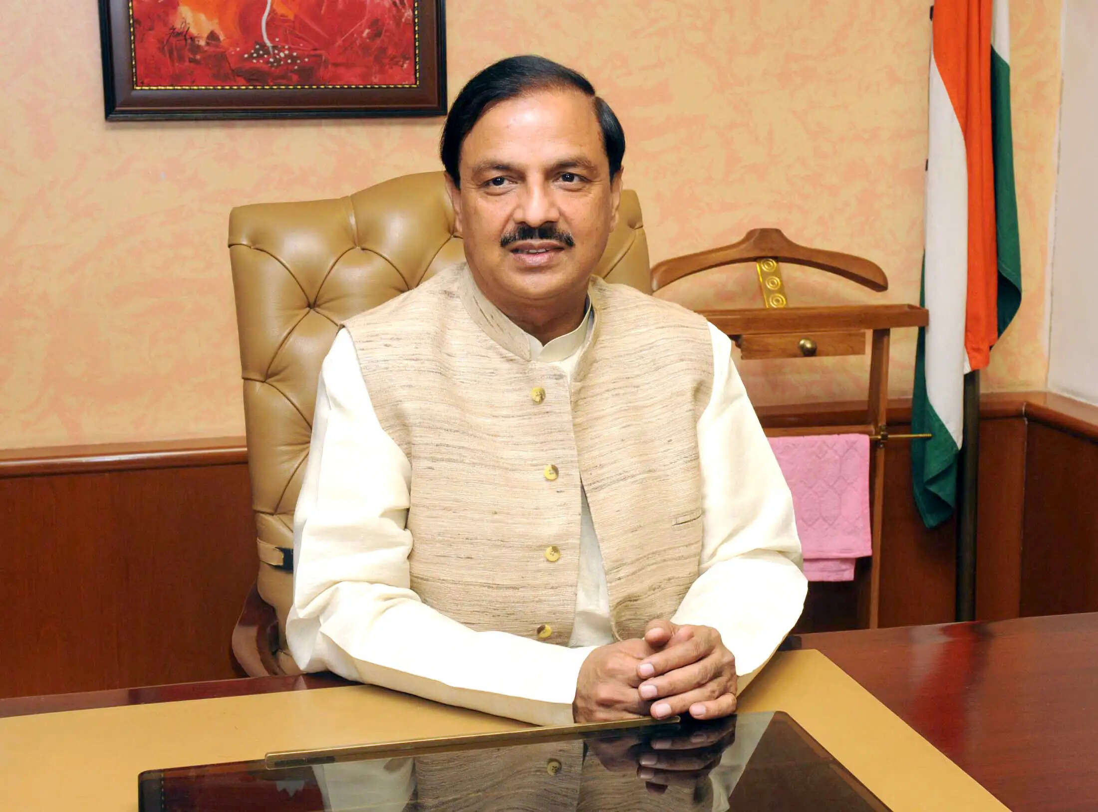 जेवर एयरपोर्ट की सफलता से कुछ लोगों को तकलीफ : डॉ. महेश शर्मा