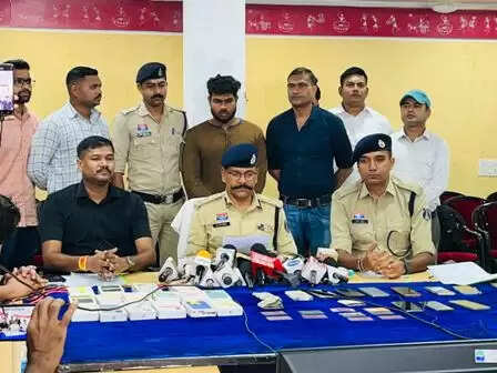 जघन्य दोहरा हत्याकाण्ड : बुजुर्ग दंपत्ति की हत्या करने वाला आरोप‍ित झोलाछाप डॉक्टर गिरफ्तार