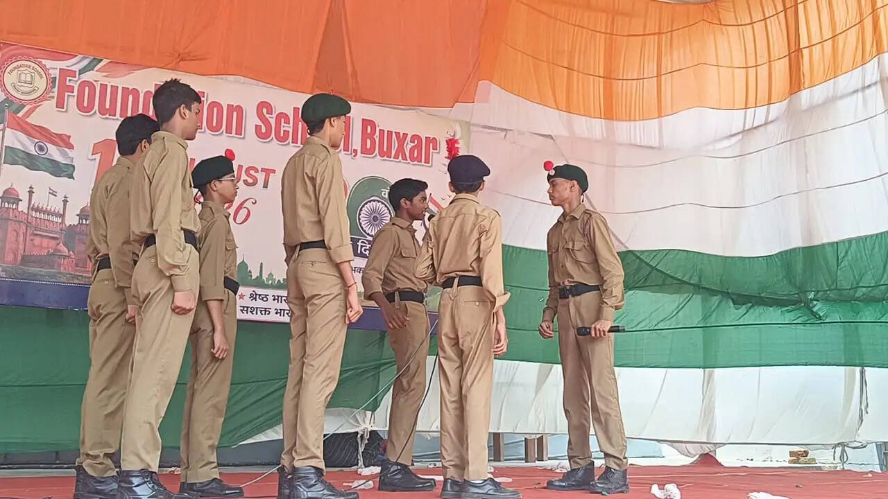 बक्सर के फाउंडेशन स्कूल में धूमधाम से मनाया गया 80वां स्वतंत्रता दिवस