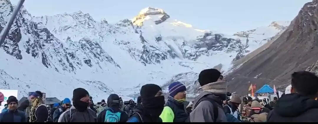 आदि कैलाश में पहली हाई एल्टीट्यूड अल्ट्रा रन मैराथन में 22 राज्यों के 700 से अधिक धावकों ने लिया भाग