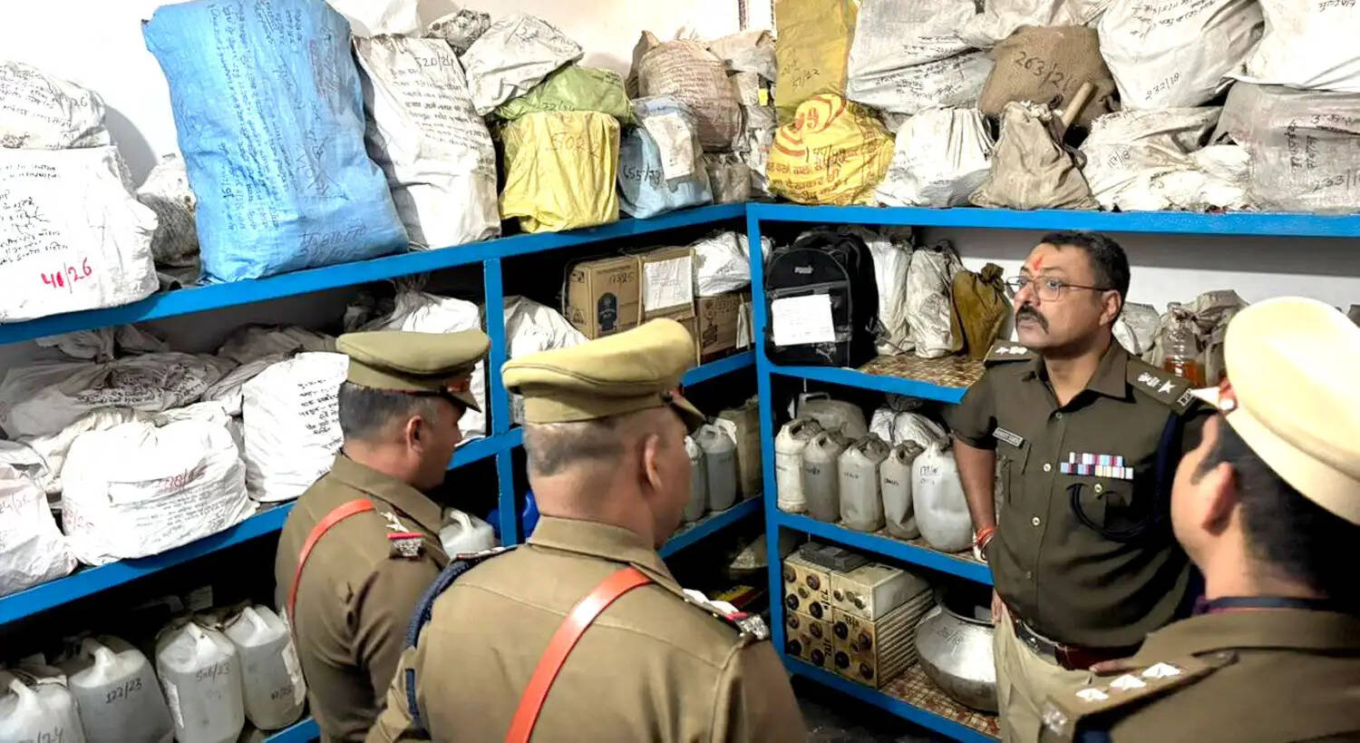 एसएसपी ने किया थाना झबरेड़ा का वार्षिक निरीक्षण,आदर्श भोजनालय का लोकार्पण