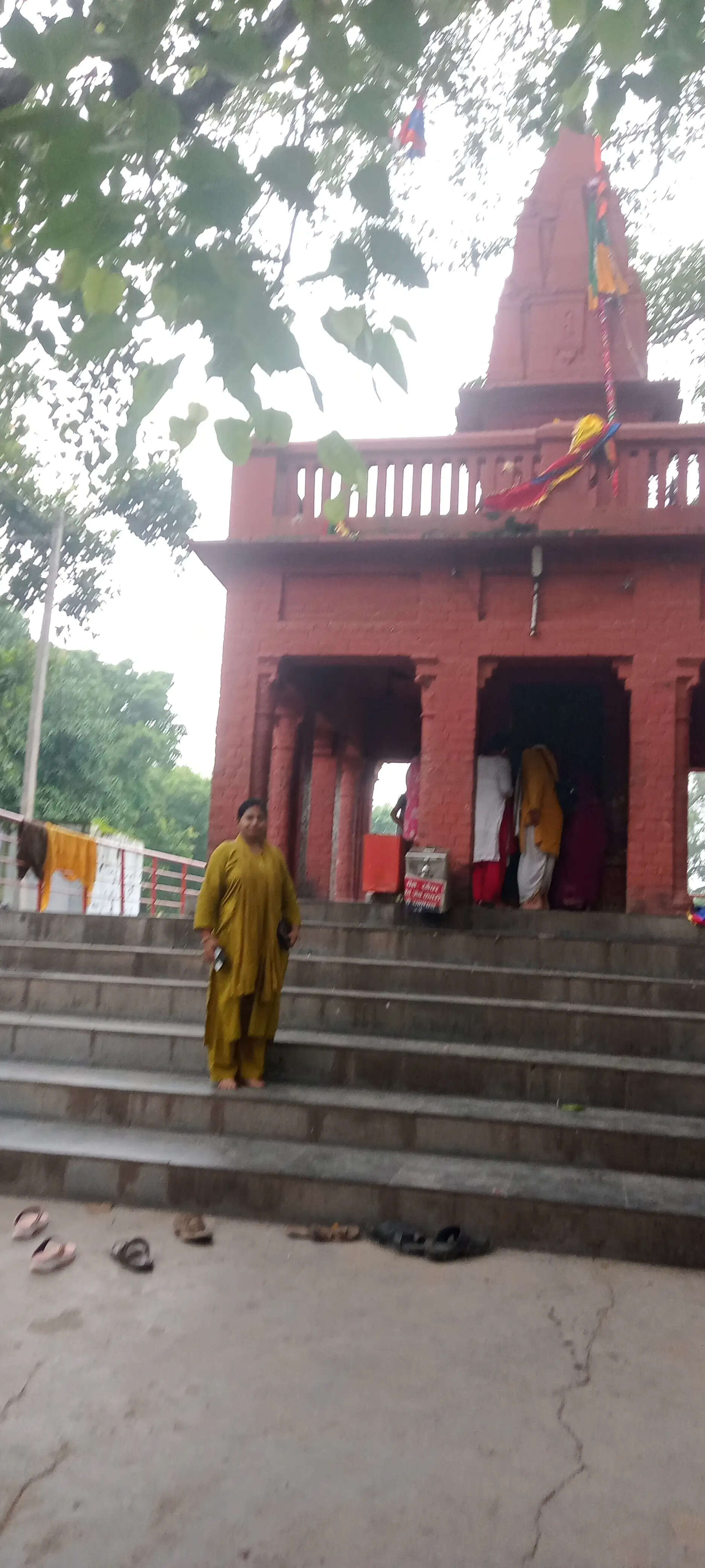पांडेश्वर महादेव: जहां पांडवों ने अज्ञातवास में की थी स्वयंभू शिवलिंग की पूजा