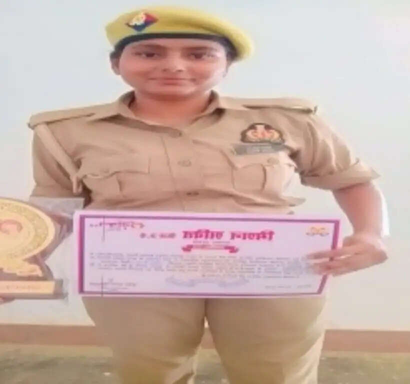 सरकार के आधुनिक पुस्तकालय में पढ़ाई कर छात्रा ज्योति पुलिस सेवा में भर्ती, बेटियों के लिए बनी राेल मॉडल