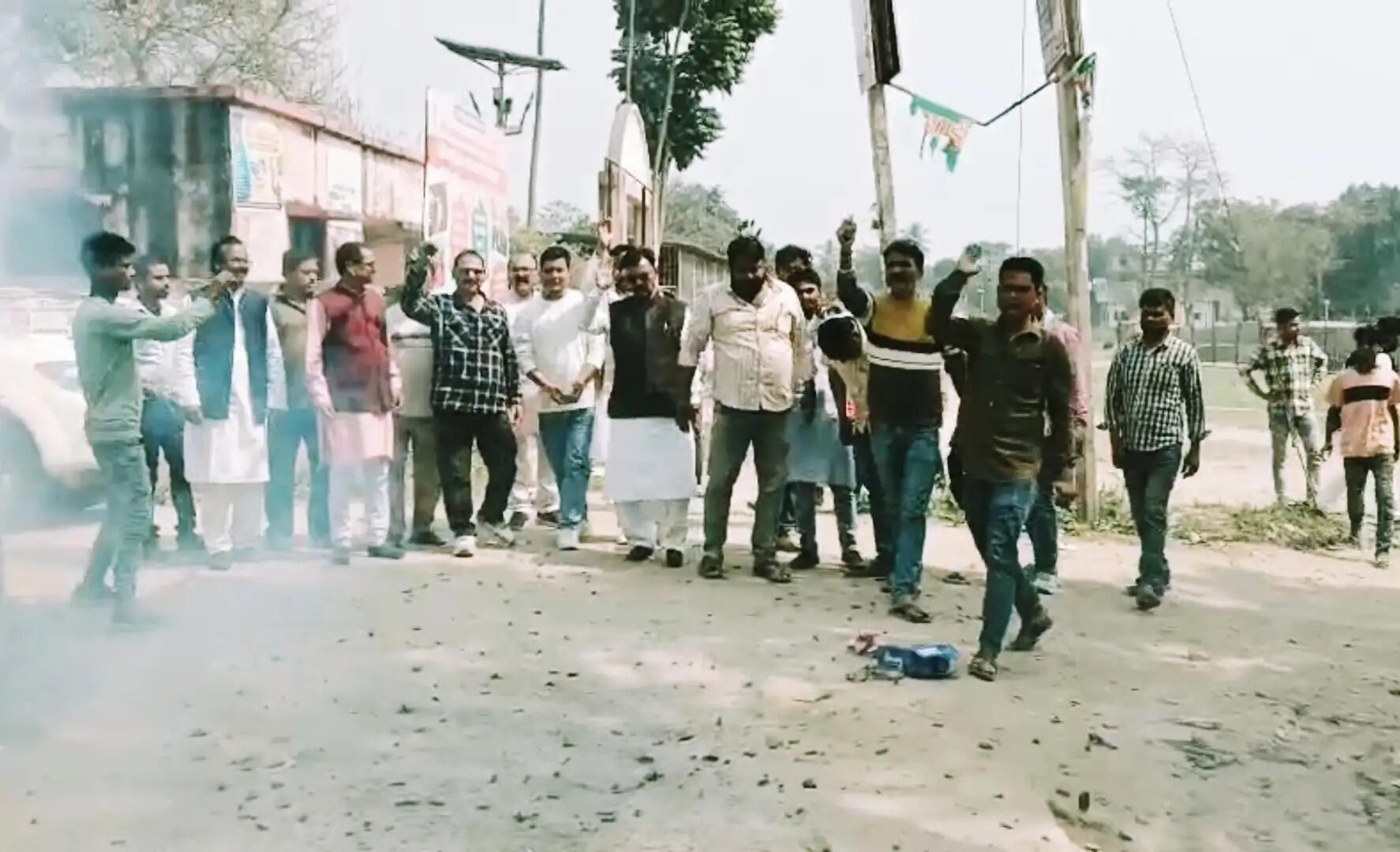 पटना विश्वविद्यालय छात्र संघ अध्यक्ष चुनाव में एनएसयूआई प्रत्याशी की जीत पर जश्न