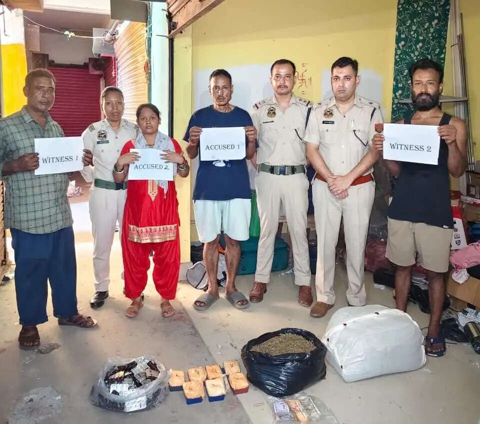 वशिष्ठ पुलिस का नशा विरोधी अभियान, महिला समेत दो गिरफ्तार