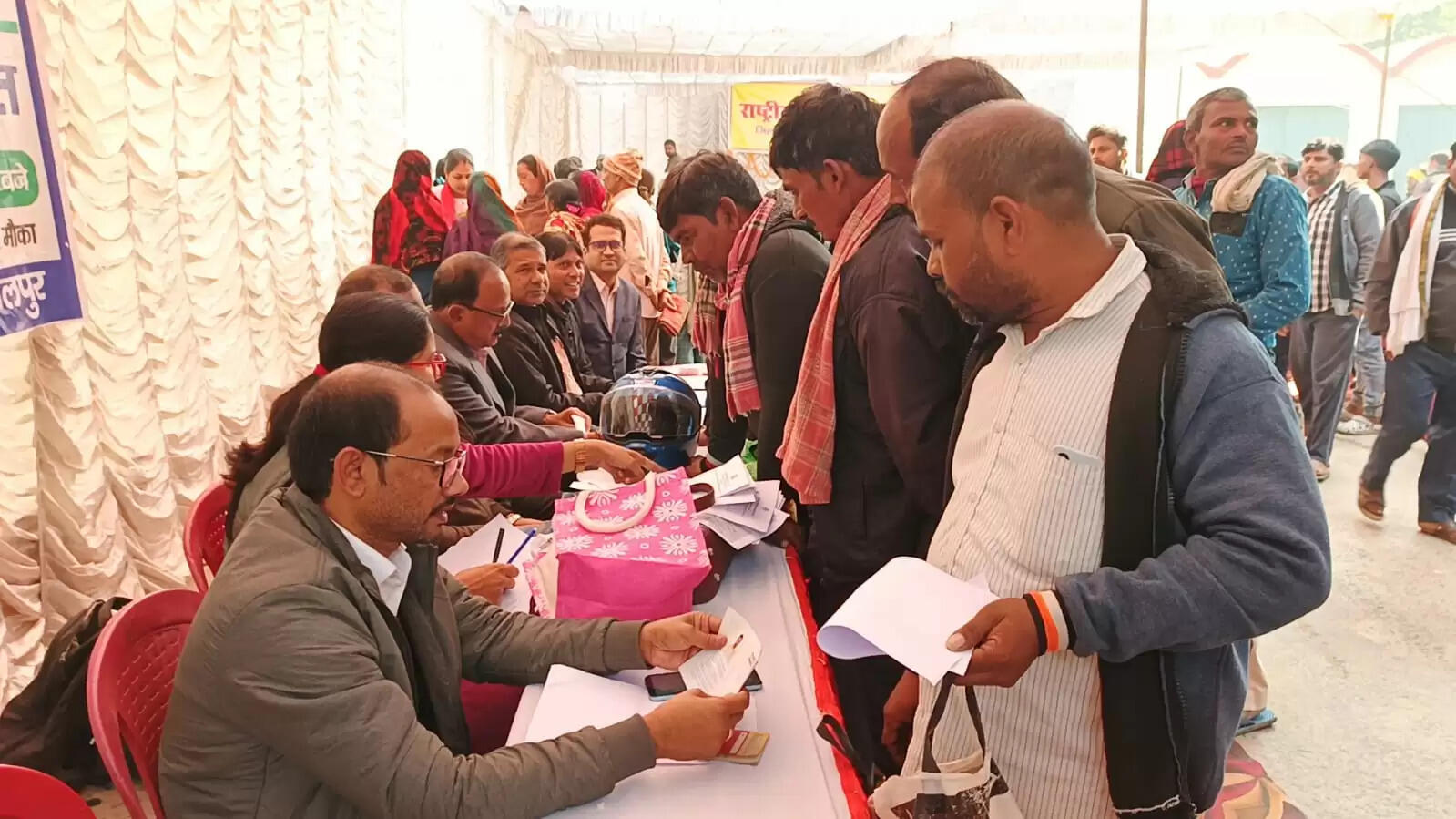 वर्ष का अंतिम राष्ट्रीय लोक अदालत आयोजित, 27 बेंचों पर मामलों का निपटारा