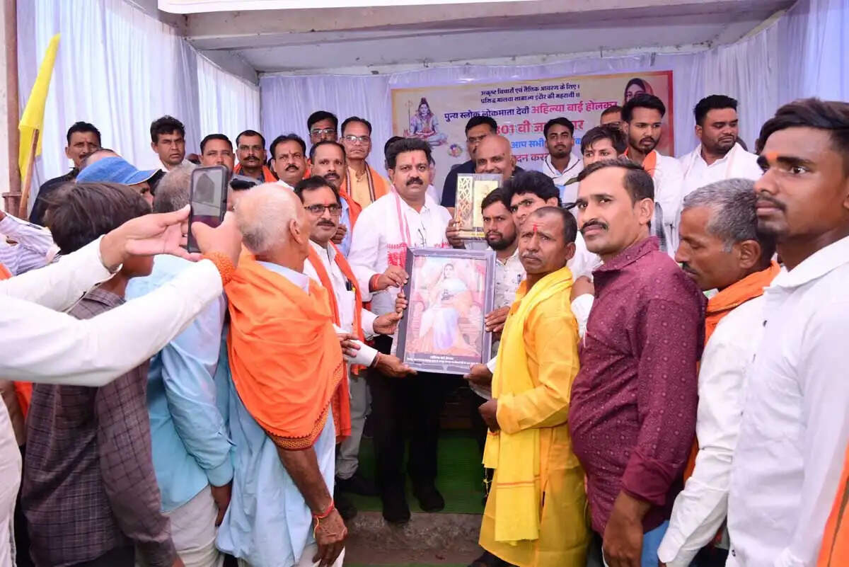 लोकमाता अहिल्याबाई होलकर का जीवन सुशासन और जनसेवा का आदर्श उदाहरण: उप मुख्यमंत्री विजय शर्मा