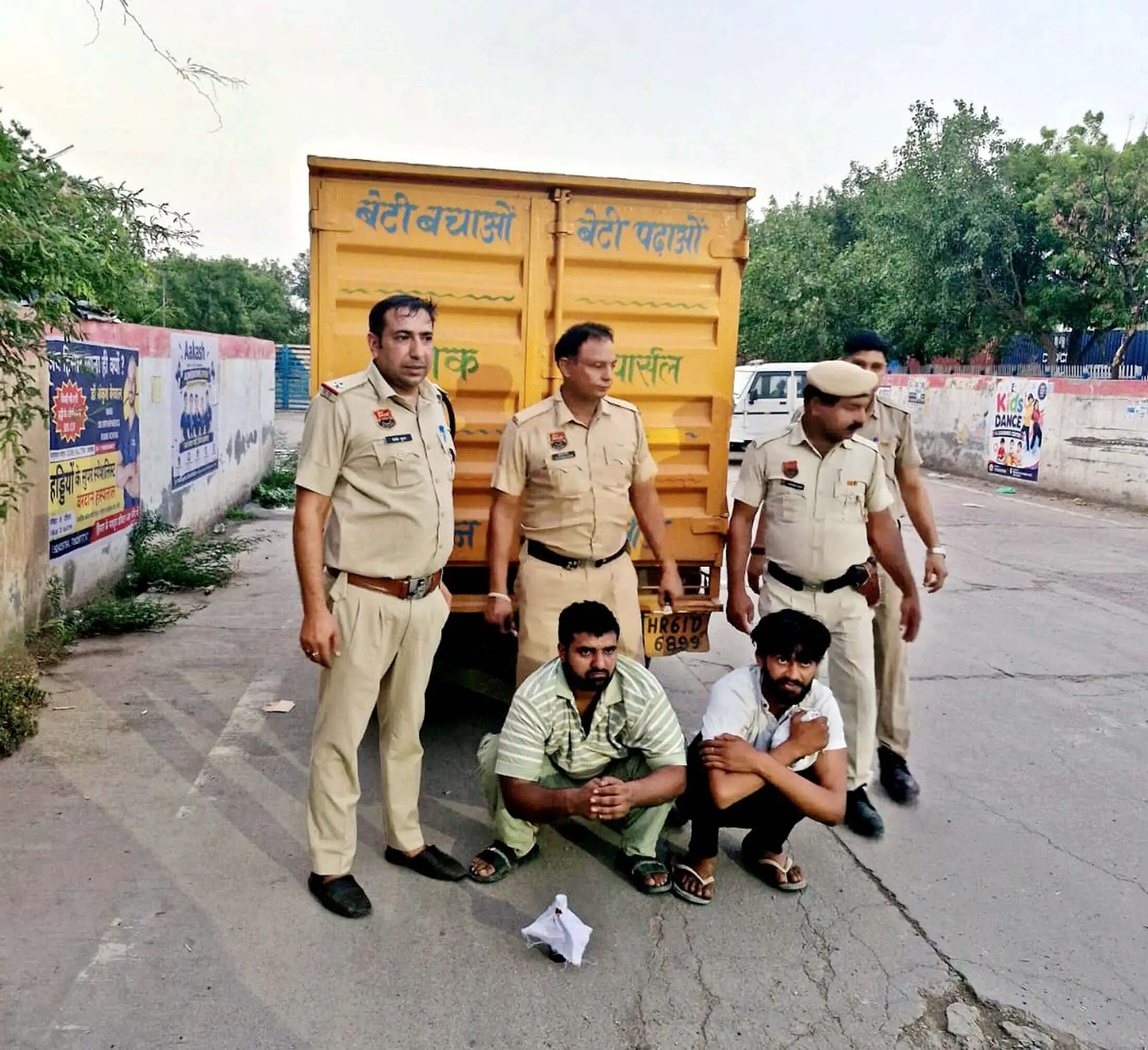 जींद : अवैध शराब समेत दाे आरोपी काबू