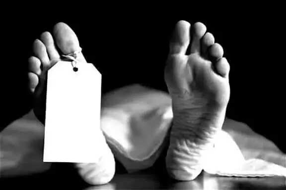 नदिया में भाजपा कार्यकर्ता का हाथ-पैर बंधा शव पेड़ से लटका मिला, हत्या की आशंका