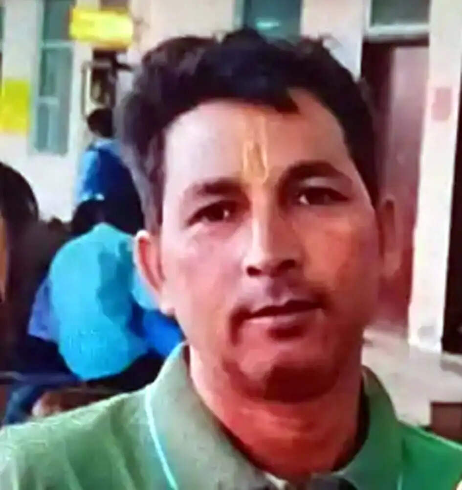 हिसार : ट्रांसफार्मर पर काम करते समय करंट लगने से असिस्टेंट लाइनमैन की मौत, एचकेआरएन कर्मचारी घायल