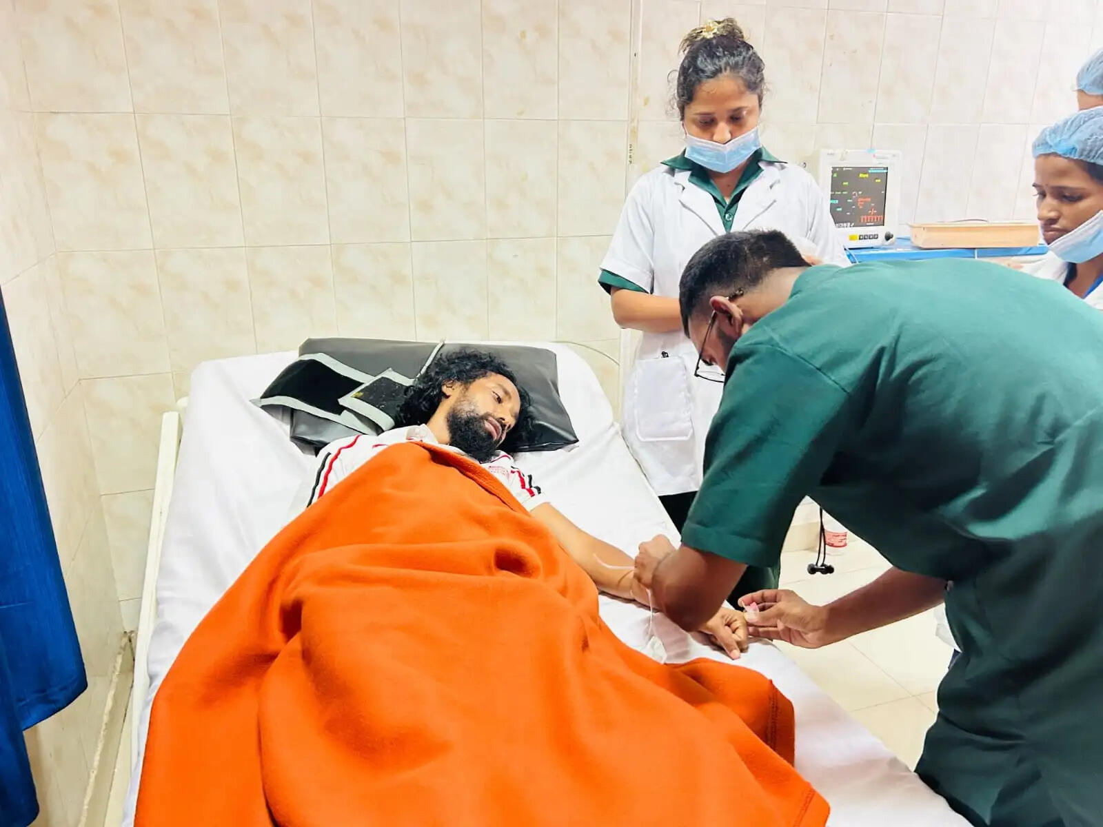 छात्र नेता देवेंद्र नाथ महतो की तबीयत बिगड़ी, सदर अस्पताल में भर्ती