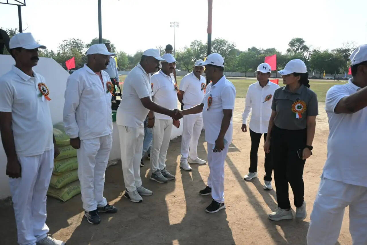 जोन स्तरीय&nbsp;पुलिस बास्केटबॉल व हैंडबॉल प्रतियोगिता का शुरु