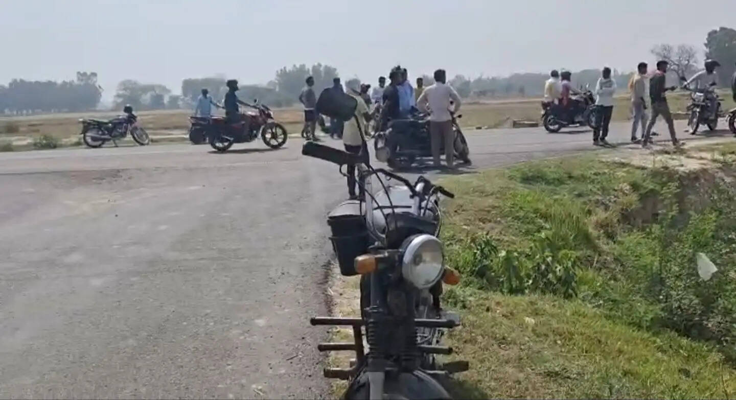 सड़क दुर्घटना में मोपेड सवार की मौत