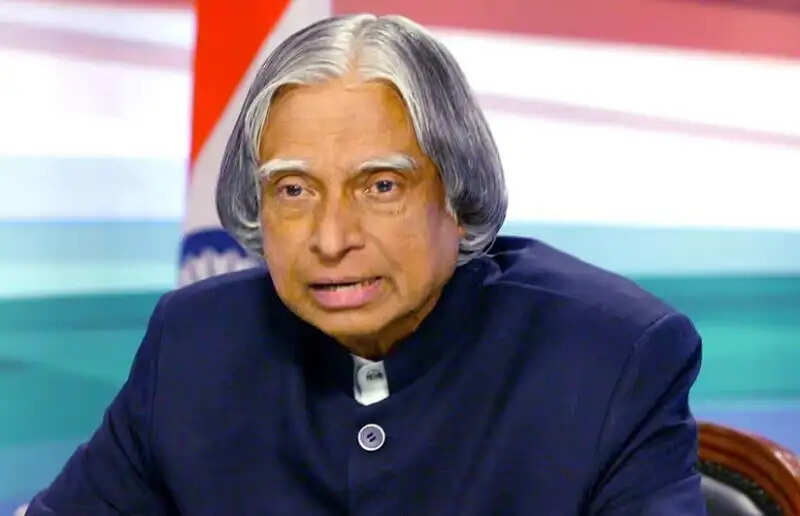 असम के मुख्यमंत्री ने डॉ. एपीजे अब्दुल कलाम को उनकी जयंती पर दी श्रद्धांजलि