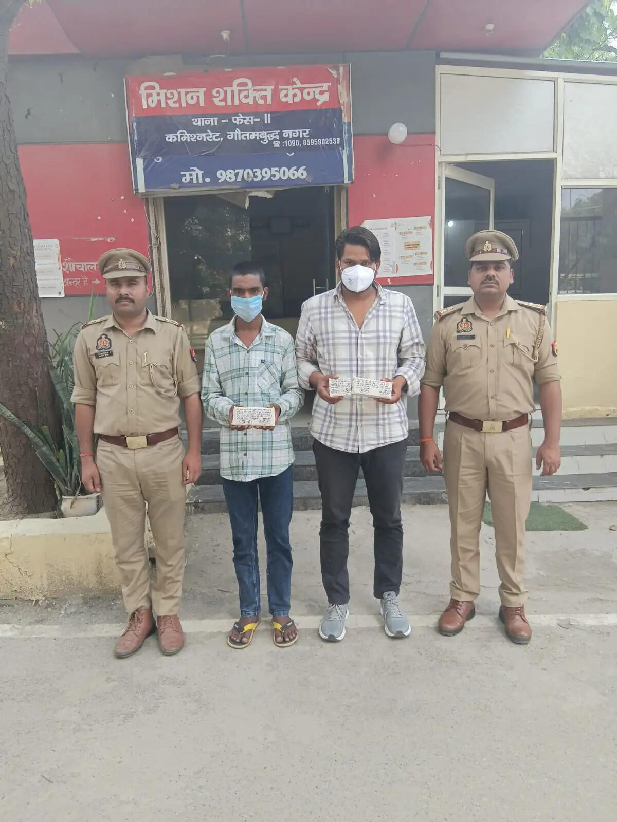 राह चलते लोगों को नकली नोटों की गड्डी दिखाकर जेवरात ठगने वाले दो गिरफ्तार