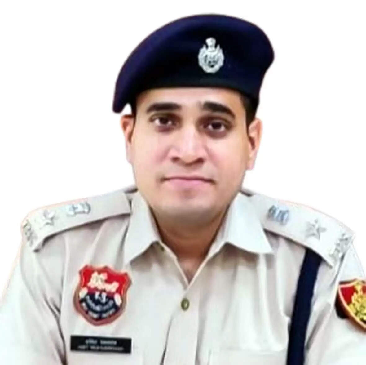 हांसी : सोशल मीडिया पर ना करें हथियारों का प्रदर्शन, अन्यथा होगी कड़ी कार्रवाई : अमित यशवर्धन