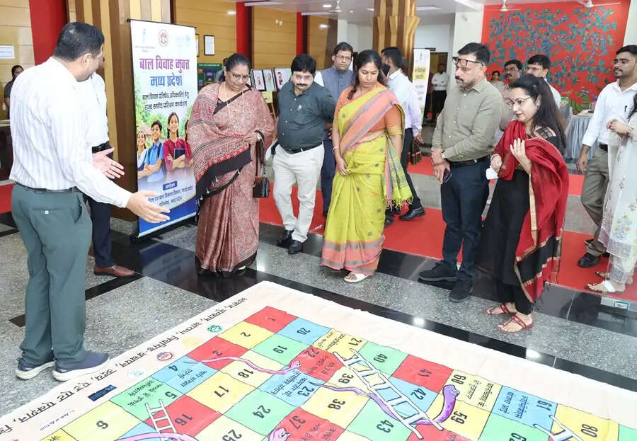बाल विवाह मुक्त मध्य प्रदेश की परिकल्पना को साकार करने मिलकर करें प्रभावी प्रयास : मंत्री निर्मला भूरिया
