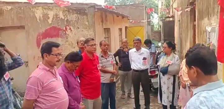 वामपंथी संगठन हमेशा जनता के हितों में संघर्ष करते रहे हैं : पार्थ मुखर्जी