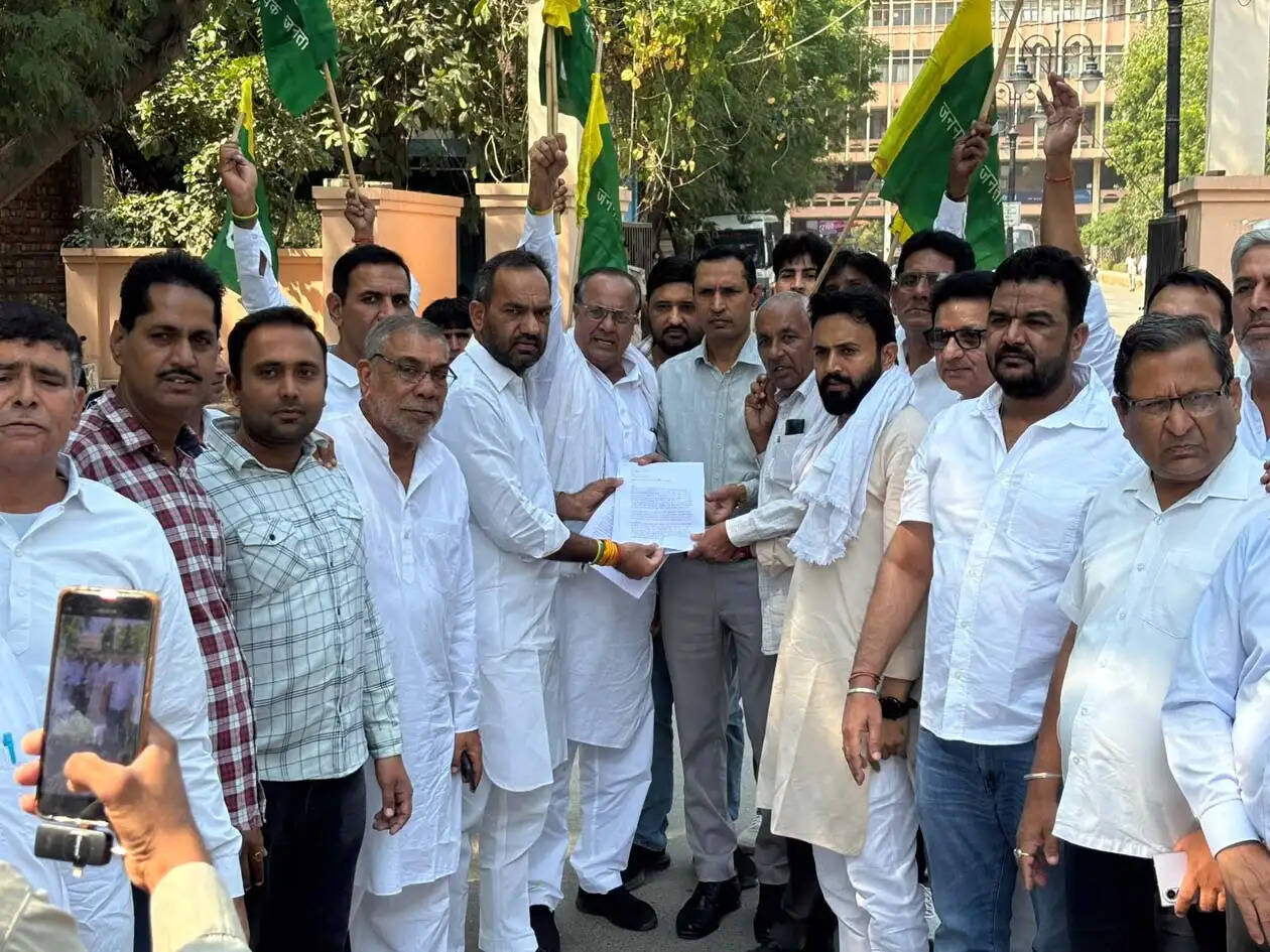 हिसार : गेहूं के एमएसपी में 25 पैसे प्रति किलोग्राम की बढ़ोतरी किसानों से भद्दा मजाक : जेजेपी