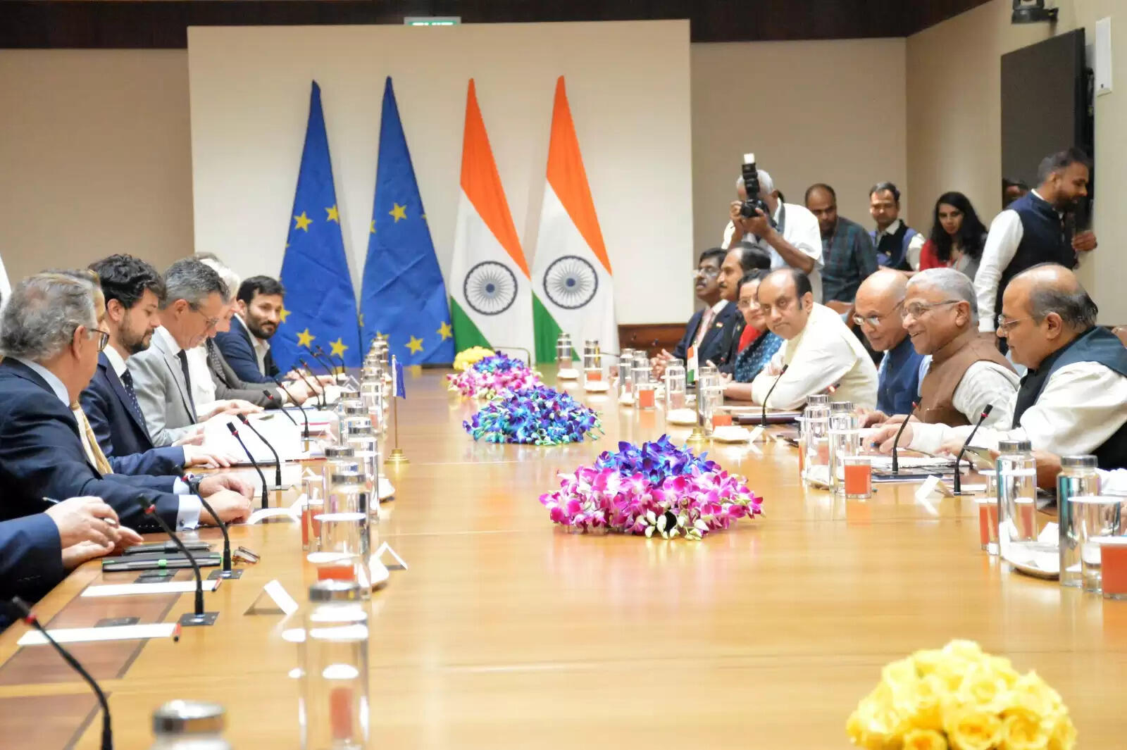 यूरोपीय संसदीय प्रतिनिधिमंडल ने राज्यसभा के उपसभापति से की मुलाकात