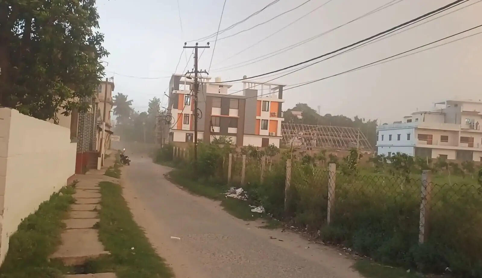 जिले में आंधी, बारिश और ओलावृष्टि से बदला मौसम का मिजाज