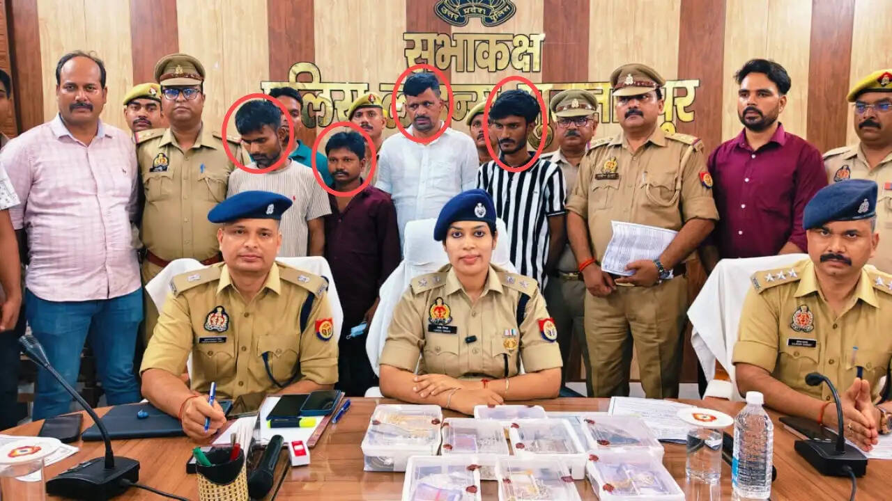 अंतरजनपदीय चोर गिरोह के चार आरोपित गिरफ्तार