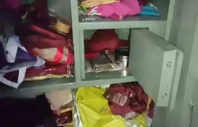 सोनीपत: शादी में गए परिवार के घर से गहने चोरी