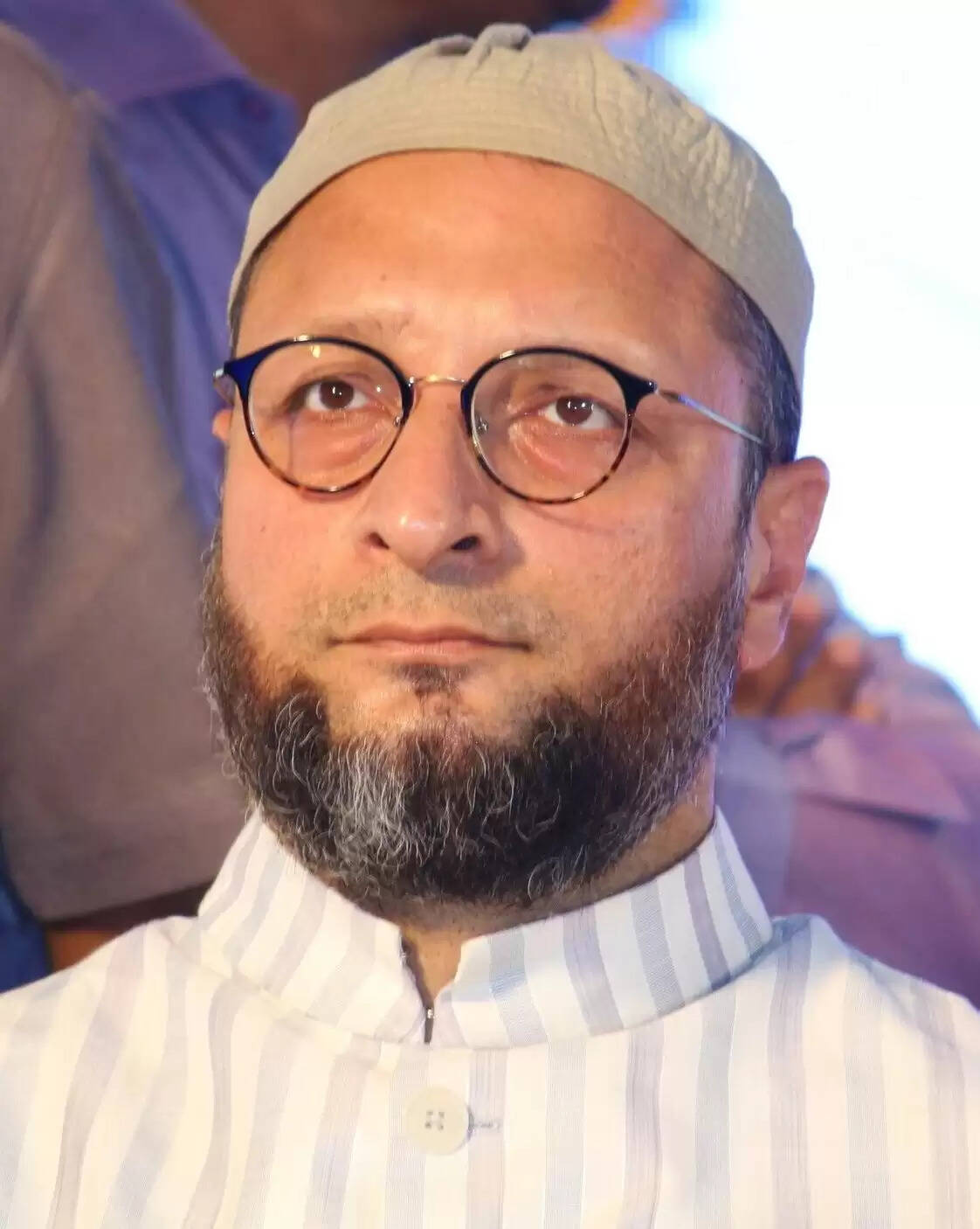 पहलगाम हमले पर ओवैसी की मुस्लिमों से अपील, नमाज़-ए-जुम्मा में काली पट्टी बांधकर दें एकजुटता का संदेश