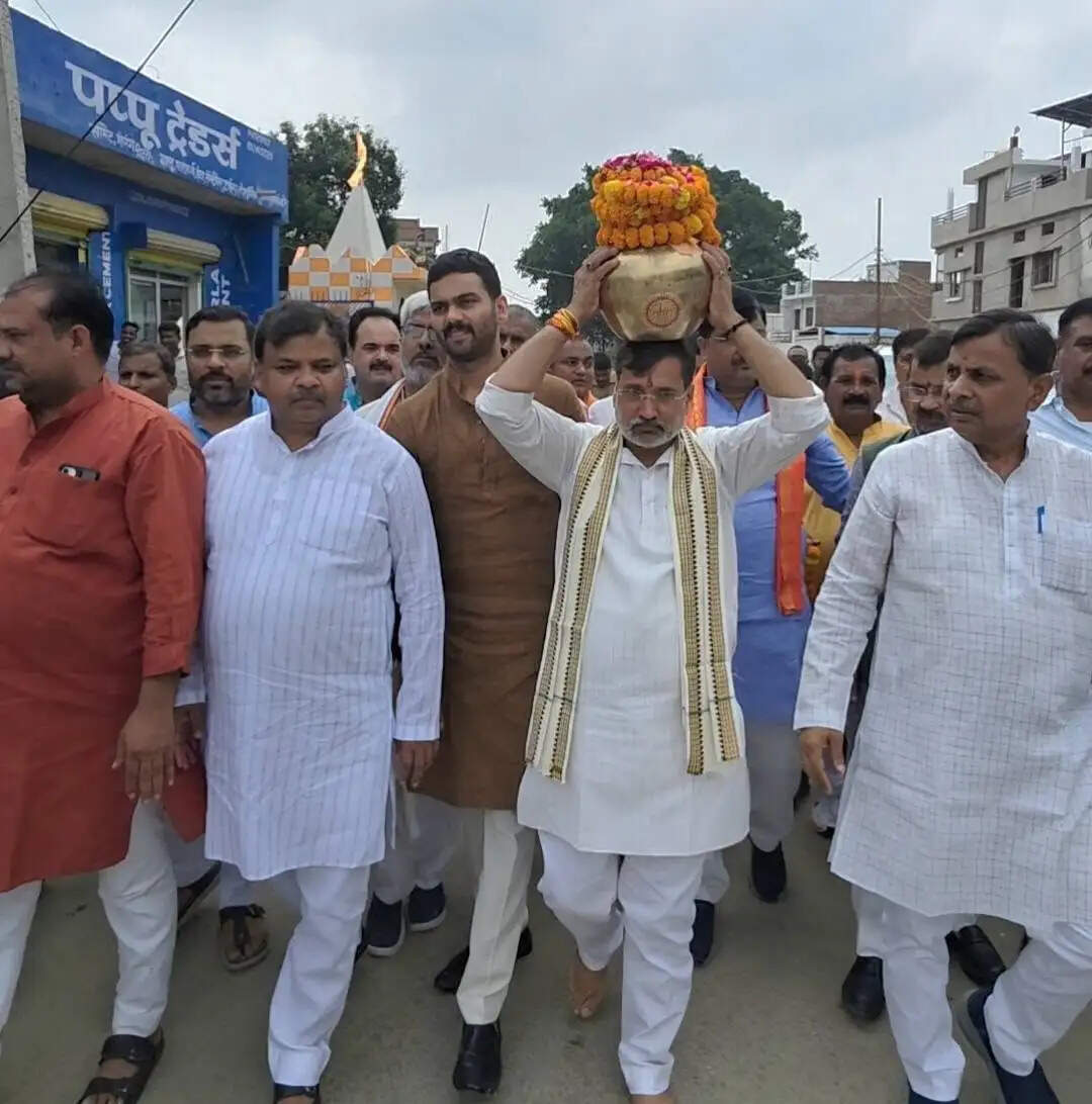 तिरंगा यात्रा की मुख्य यात्रा की अगुवाई करेंगे पूर्व उप मुख्यमंत्री दिनेश शर्मा