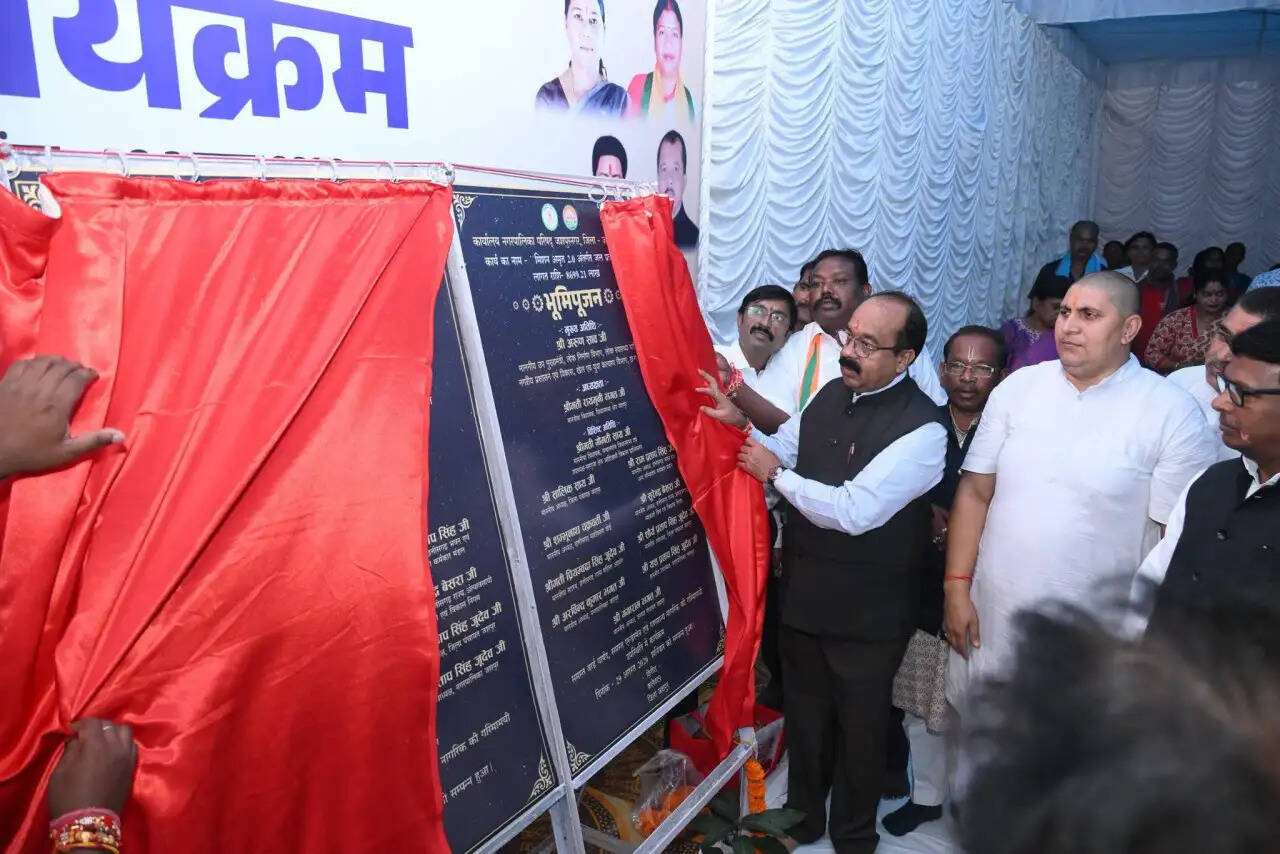 उप मुख्यमंत्री अरुण साव ने 93 करोड़ से अधिक के विकास कार्यों का किया भूमिपूजन
