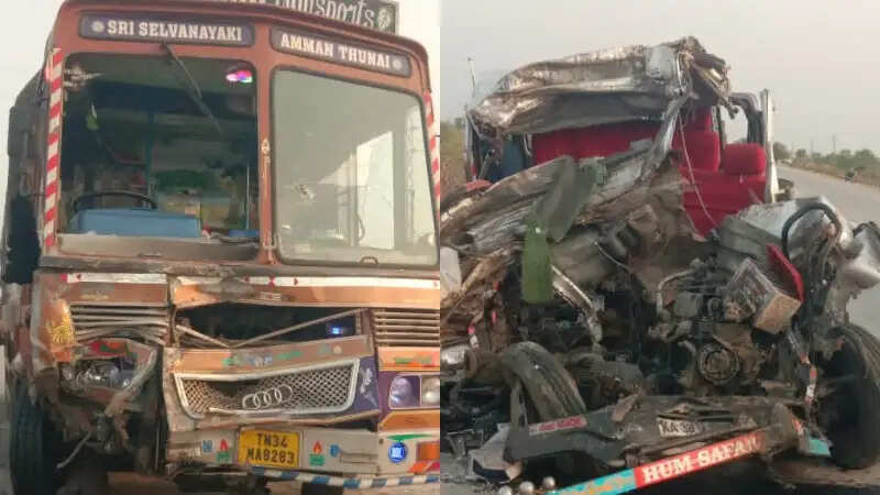कर्नाटक के कलबुर्गी में भीषण सड़क हादसा, एक ही परिवार के ५ लोगों की मौत