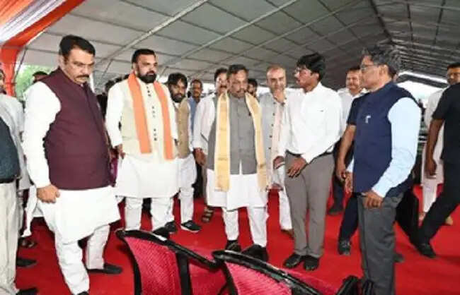 पटना में आज दोपहर सम्राट मंत्रिमंडल का विस्तार, शपथ ग्रहण से पहले प्रधानमंत्री नरेन्द्र मोदी का मेगा रोड शो