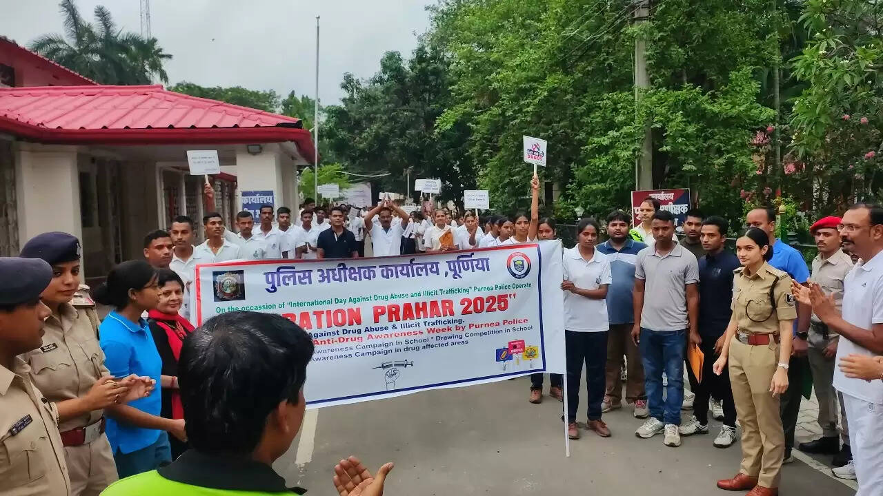 पूर्णिया पुलिस ने नशा विरोधी सप्ताह की दी सौगात