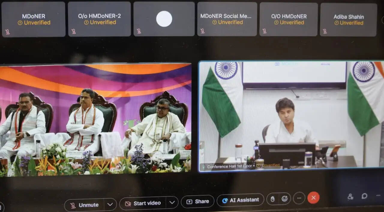 केंद्रीय मंत्री सिंधिया ने ‘डेस्टिनेशन त्रिपुरा बिजनेस कॉन्क्लेव 2026’ में निवेशकों से त्रिपुरा की अपार संभावनाओं से जुड़ने का किया आह्वान