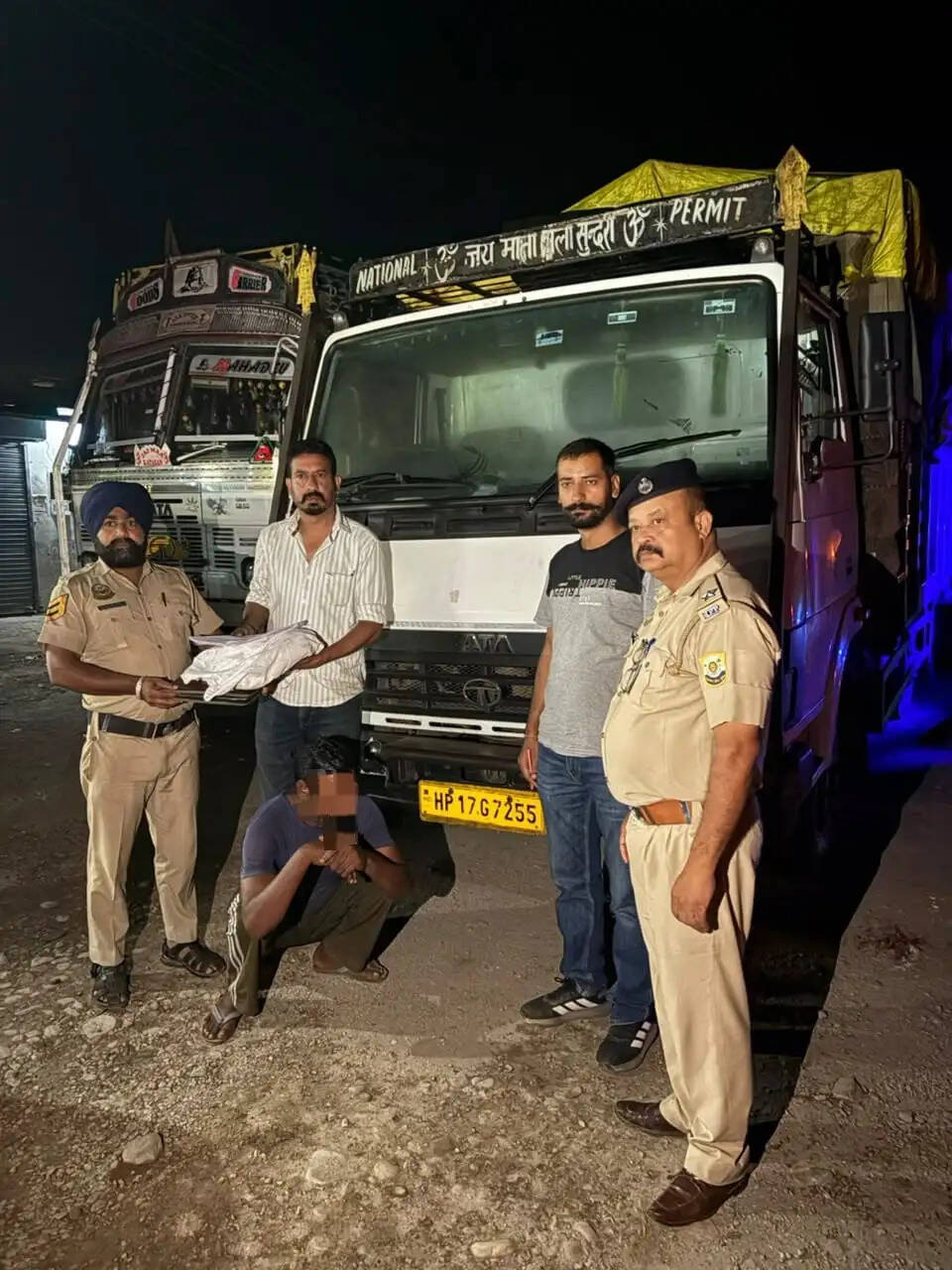 माजरा में 2 किलो 350 ग्राम भुक्की बरामद, ट्रक चालक गिरफ्तार