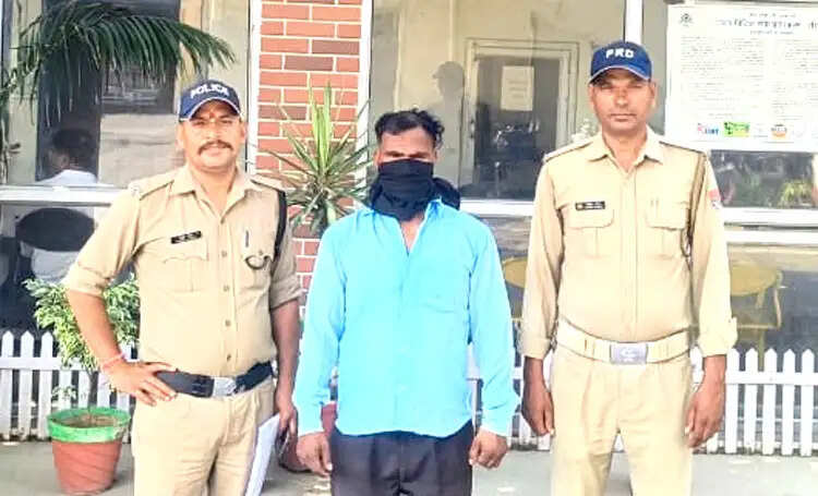 जमीन की धोखाधड़ी से जुड़े मामले में एक और गिरफ्तार